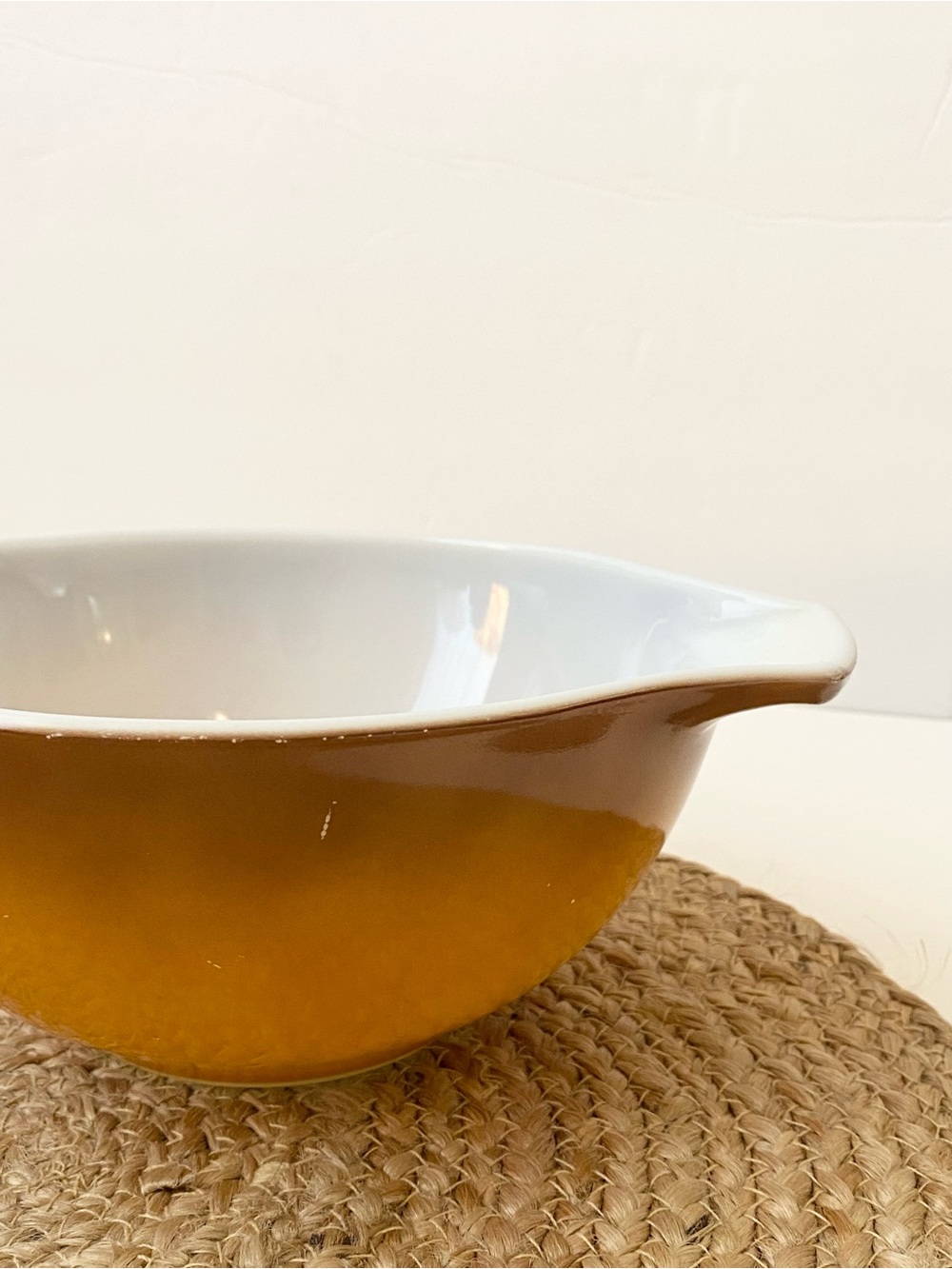 vintage PYREX Cinderella Mixing Bowl 442 1.5 Qt - Old Orchard - Picture 8 of 8